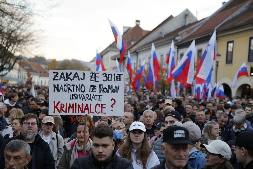 Na događaje iz Novog Mesta i Podgorice trebamo gledati kao na pouku