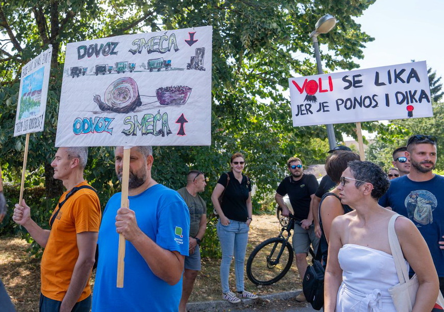 Istra u Gospiću: Dvoje političara nevidljivi, jedna nesposobna, jednoj zviždali, a jedan ispao nedosljedan