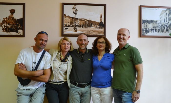 Cilj projekta je promocija i valorizacija kulturnih dobara organiziranjem umjetničkih sezona i festivala kazališnih, glazbenih i multimedijalnih sadržaja na samim povijesnim lokacijama