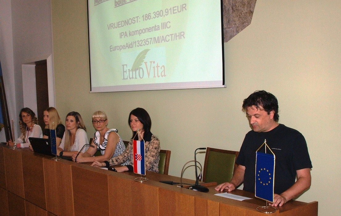 Konferencija za novinare prilikom prestavljanja projekta 
