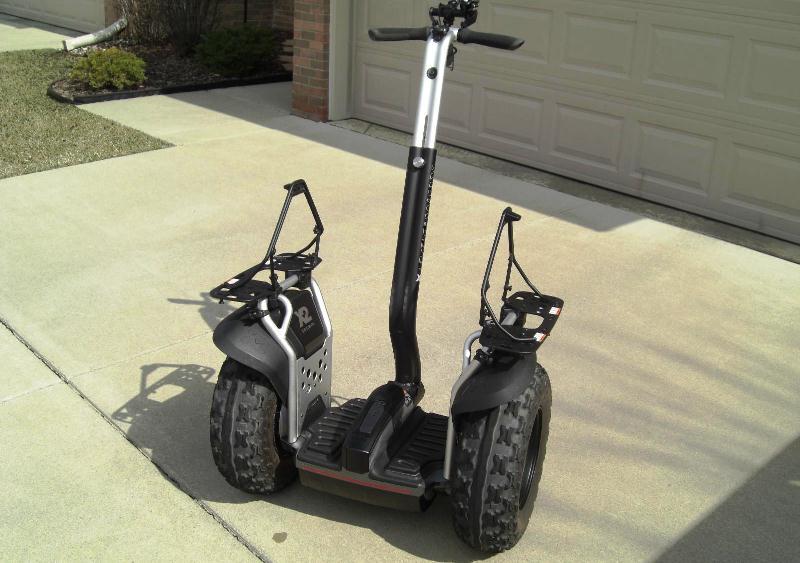 Segway - električno vozilo na dva kotača