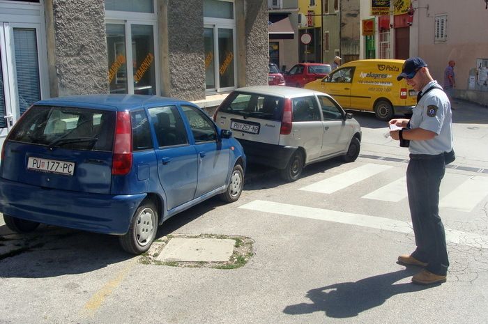 Prvi prometni redar u Pazinu je Nikša Buretić