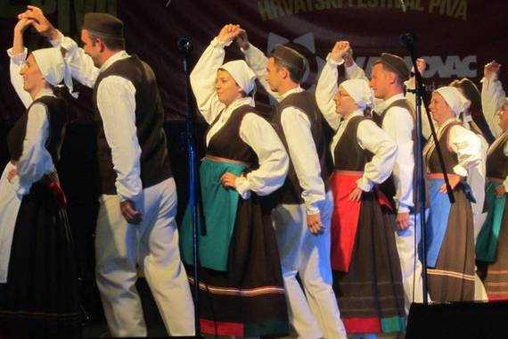KUD Rakalj gostovao na danima piva u Karlovcu