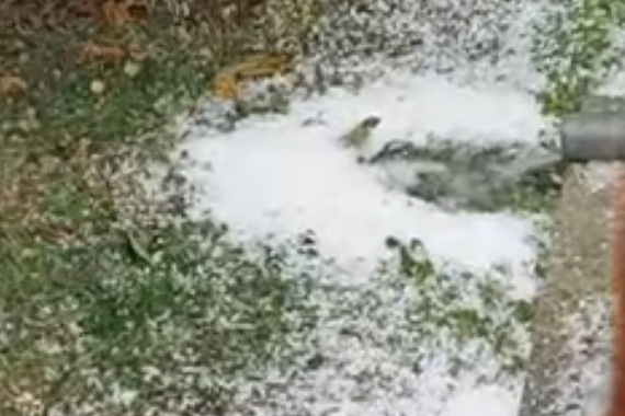 Snažna tuča pogodila selo Draguzeti na Barbanštini 