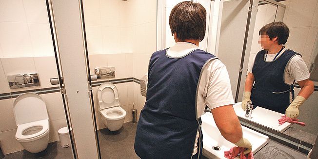 "Žene moraju čistiti sanitarne čvorove u kampu bez gotovo ikakve zaštite" (foto: ilustracija)