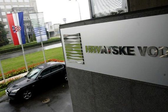 Hrvatske vode istarskim komunalnim poduzećima predale ugovore vrijedne 1,5 milijuna eura