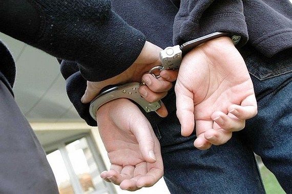 Porečan vrijeđao policajce pa ga uhitili i odveli u postaju