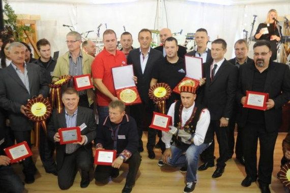 Pršuti Jelenić i Mel šampioni 7. Sajma pršuta u Tinjanu