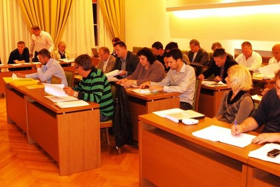Pitanja pazinskih vijećnika: Od zakupa i POS-a do divljeg parkiranja 