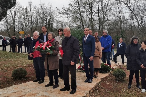 U Brutiji obilježena 81. godišnjica pogibije Marije i Line