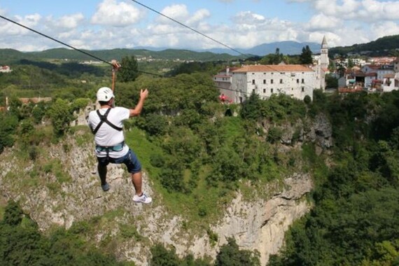 Stari Pazin pješački se povezuje s gradom. Najavljena i nova asfaltiranja ulica
