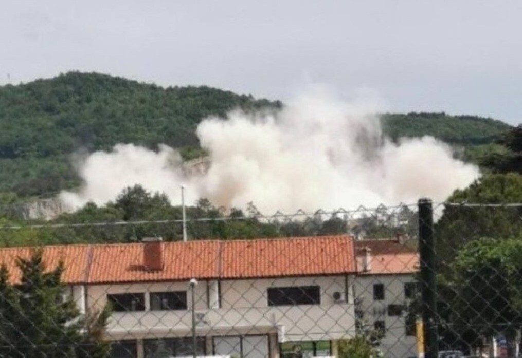 Miniranje u kamenolomu Sv. Ivan u blizini kuća (Foto: Facebook)