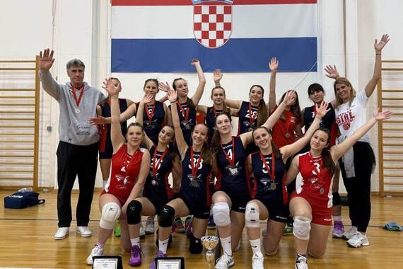 Mlade odbojkašice Vodnjana viceprvakinje Hrvatske! 'Cure ponosni smo, težak je put do medalje'
