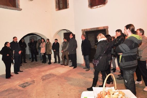 Maslinovo ulje i umjetnost: U Vodnjanu svečano otvorena skupna izložba 4 in 1/4 u 1