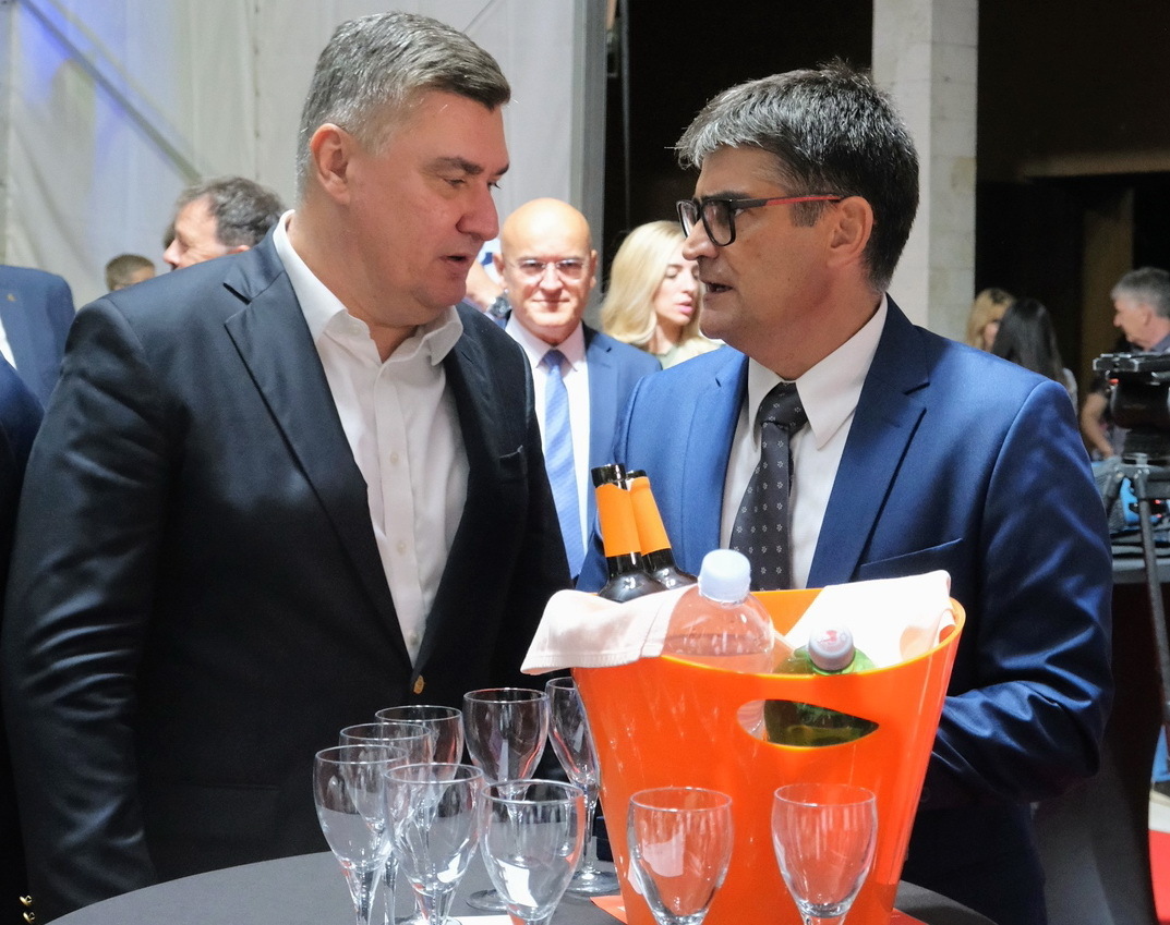 Gradonačelnik Buja Fabrizio Vižintin lani na proslavi Dana grada s predsjednikom RH (Foto: Milivoj Mijošek)