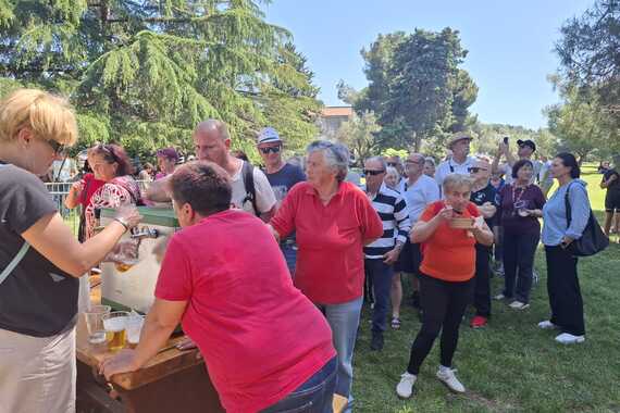 Evo kako se slavi Prvi maj u Fažani