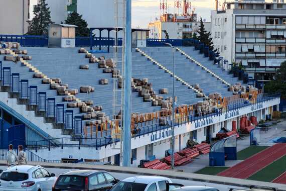 Na tribine Uljanikovog stadiona montira se 2.350 sjedalica