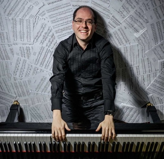 roberto plano