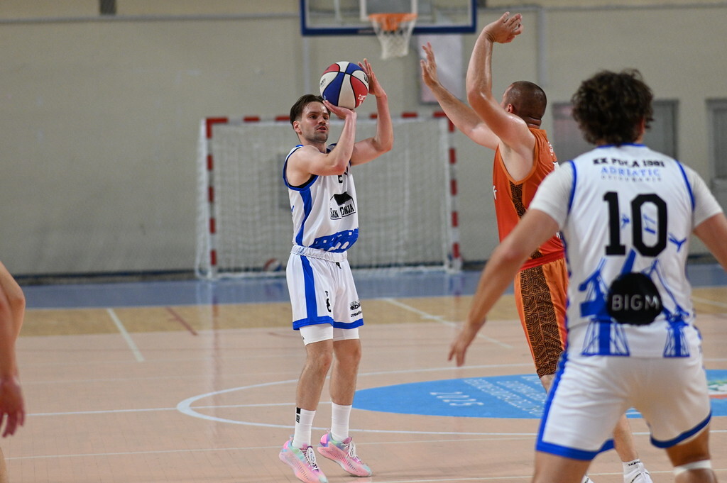 POGODIO ZA POBJEDU - Filip Gustovarac (foto: Siniša Žulić)