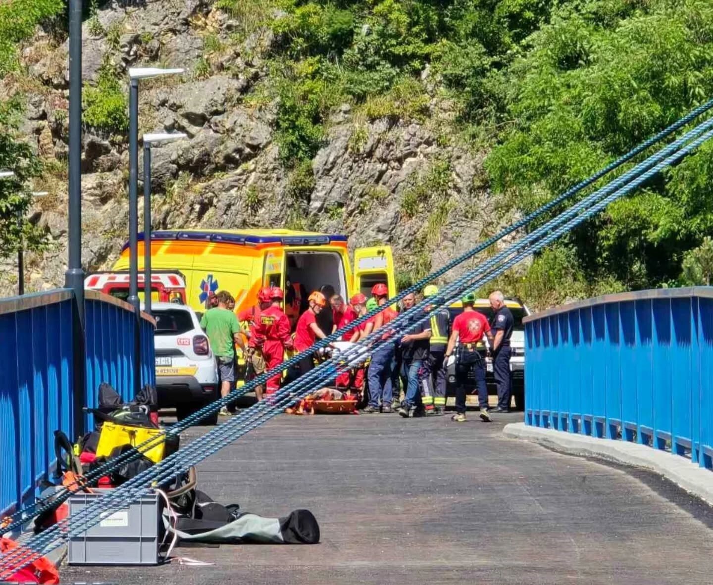 Akacija spašavanja na mostu Vršić (Foto: HGSS)