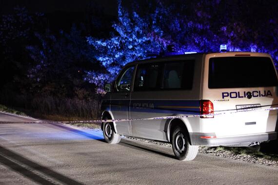 U sudaru motocikla i automobila u Umagu jedna osoba poginula