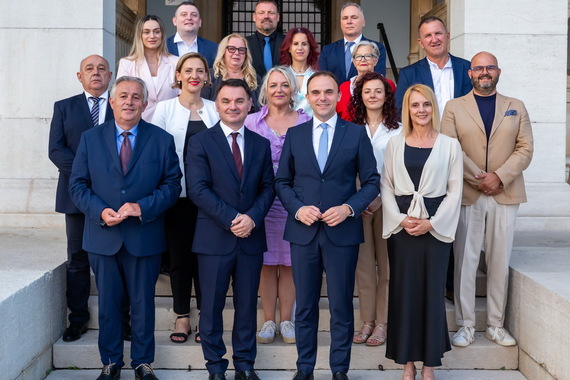 Konstituirano Gradsko vijeće, Elio Štifanić predsjednik, Gordana Šušljik i Alen Kalčić potpredsjednici