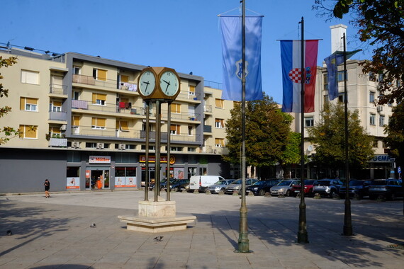Ex Tempore: likovna manifestacija povodom 50 godina rada Društva likovnih stvaratelja Pazin