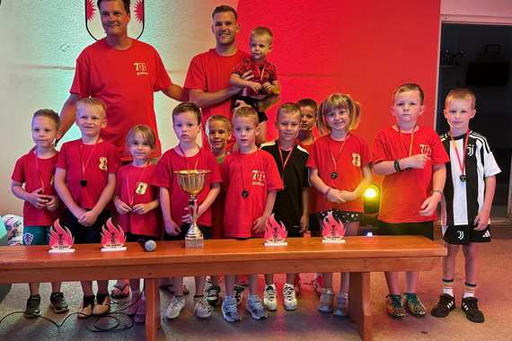 Nogometni klub Iskra iz Vineža proslavio 70 godina postojanja