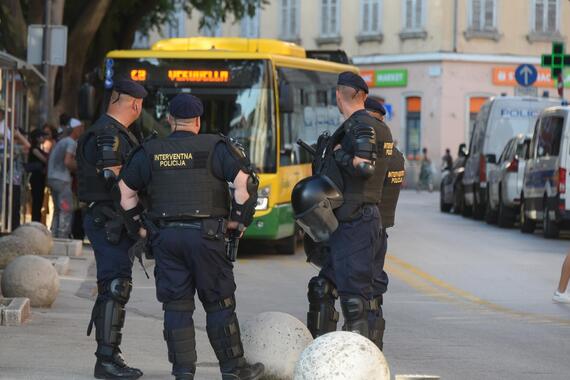 U Puli nema policajaca s velikim trbuhom - barem ne u ovoj postrojbi