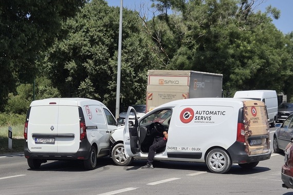Sudar na Velom Vrhu, stvorio se prometni čep