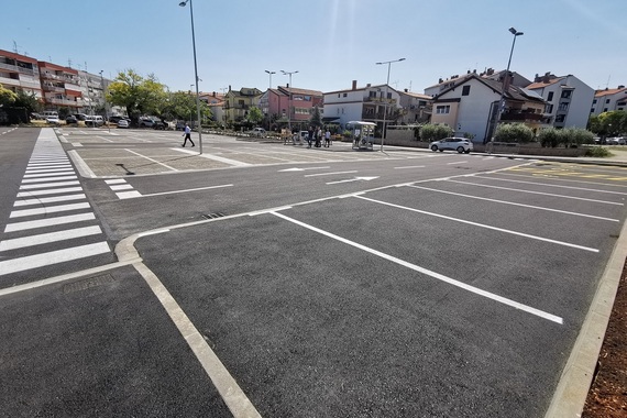 VELIKA INVESTICIJA U centru Umaga otvoreno novo parkiralište s 82 mjesta