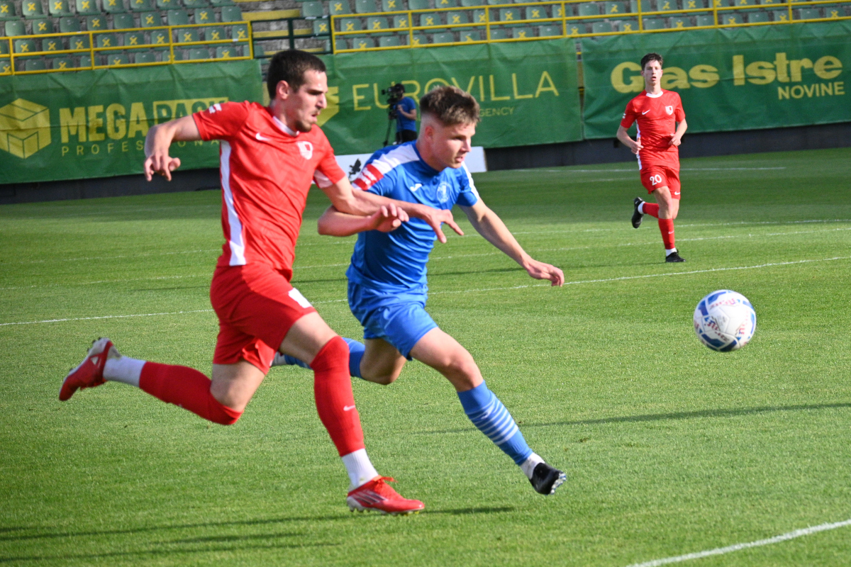 Detalj sa finala Kupa Istre između Uljanika i Jadran Poreča (foto: Siniša Žulić)