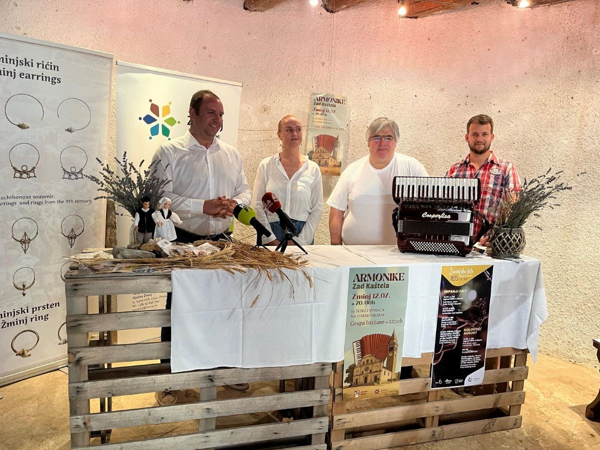 S konferencije za medije u Žminju