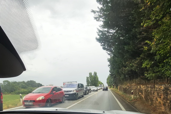 Na ulazu u Poreč kolona dugačka do 4 kilometra, a nije bolje ni u Puli
