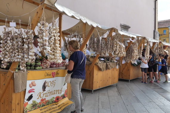 Idućeg vikenda na Trgu slobode održat će se Festival istarskog češnjaka