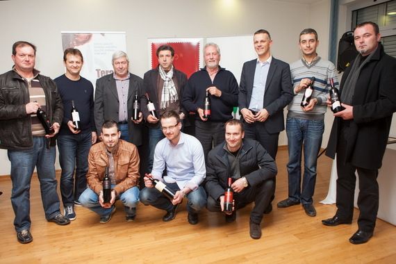 Teranu prvi put dodijeljena oznaka istarske kvalitete: IQ za teran primilo 10 vinara