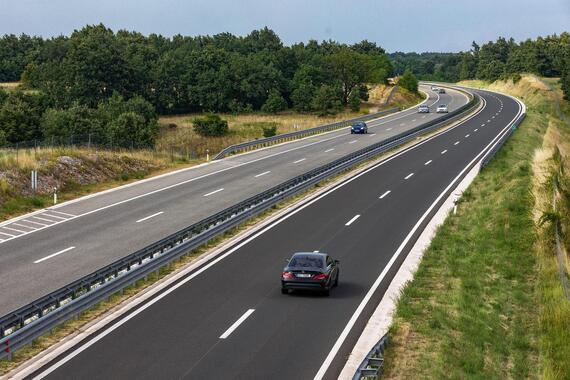 VRLO OPASNA VOŽNJA Besramno pijan zaustavljen na autocesti