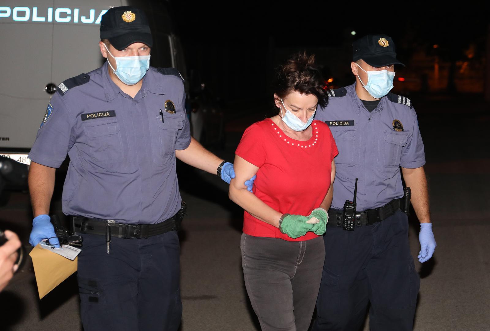  26.6.2020., privođenje Divne Sekulić-Trošt (Foto: Srećko Niketić/PIXSELL)