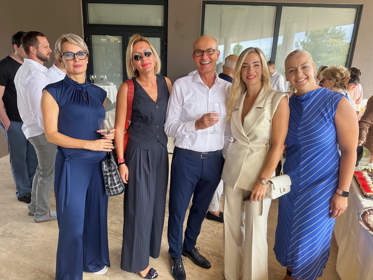 Kristina Đukez, Altana Grbin, Vili Basanesse, Sanja Radolović i Matilda Nikić