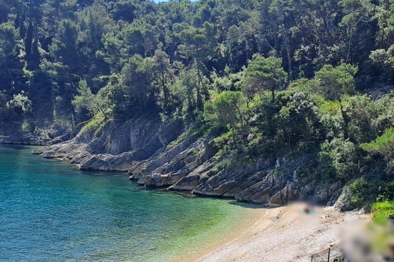 TRAGEDIJA U TUNARICI Osoba pala sa stijena i preminula