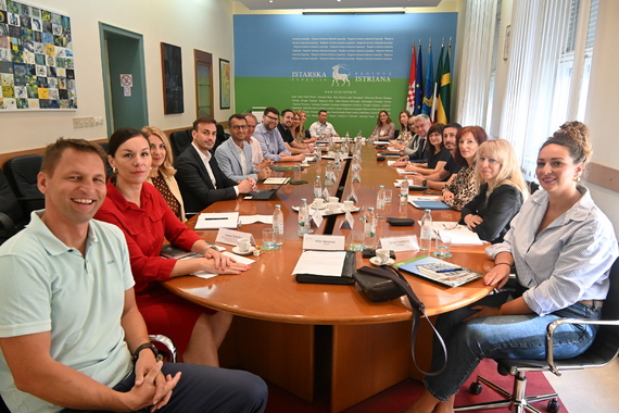 Državni inspektorat naložio uklanjanje gotovo 29 tisuća tona otpada s Kaštijuna. Evo što kažu Grad Pula i Županija