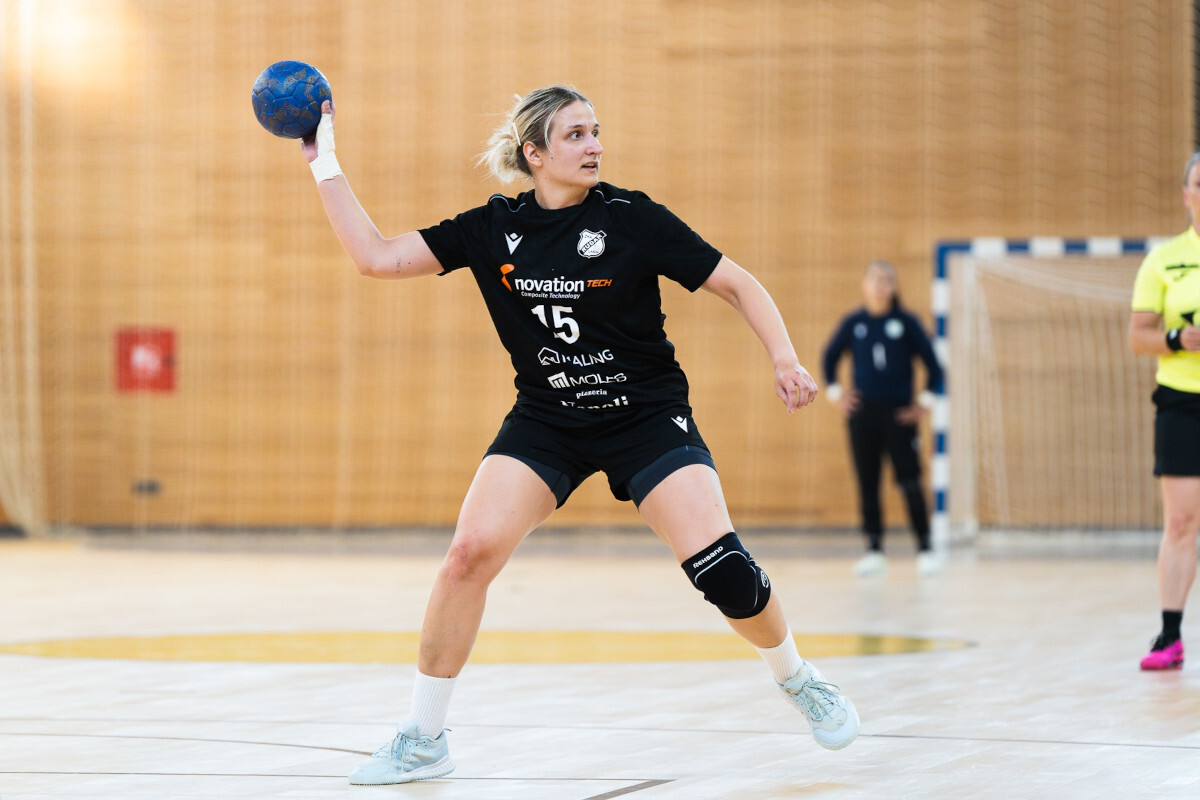 OSAM GOLOVA U PORAZU - Katja Mikolić (foto: ŽRK Rudar / Frame14)