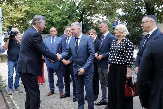 Miletić: Dijalog je put, Plenković: Tanti auguri, Istria