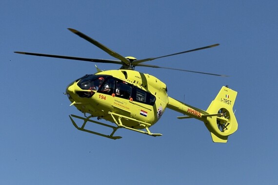 Helikopter hitne službe preuzeo dijete nasred Ipsilona i prevezao ga u KBC Rijeka