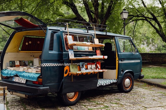 Bookmobil prvi put u Vižinadi
