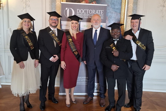 Kako je jedna međunarodna doktorska promocija povezala Željka Keruma i IDS