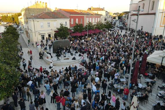 Pula je Halidu odala počast na Portarati, Labin ispod Šohta, a najviše ljudi okupilo se u Poreču