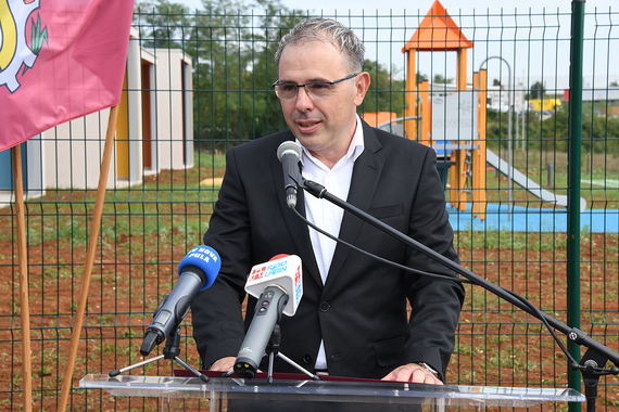 Gradonačelnik objasnio što je točno strani radnik napravio maloljetnici u Rapcu. 'Neka se srame oni koji...'