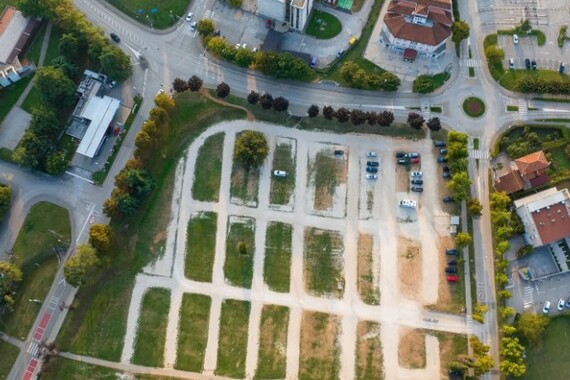 Zatvara se alternativno parkiralište Vrtovi u Poreču