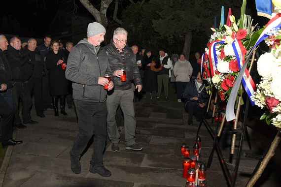 'Neka nas poveže tišina. Ne tišina zaborava, nego tišina poštovanja'